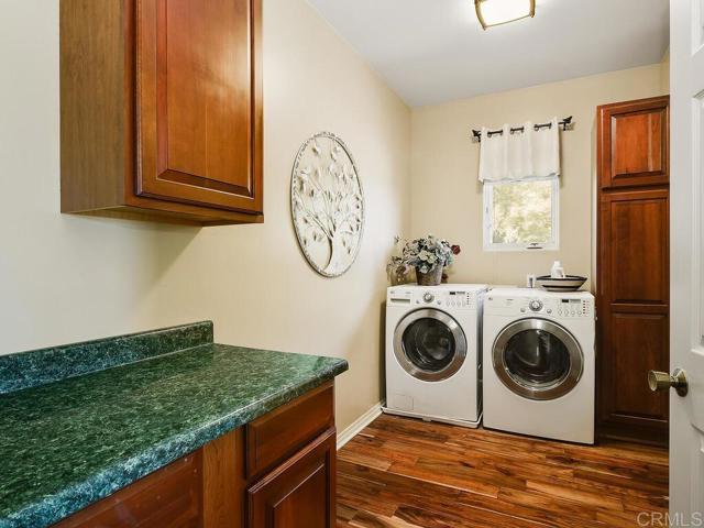 31755 Rancho Vista Road, Temecula CA: https://media.crmls.org/mediaz/433aa904-f26e-4a17-8577-fff78df43d73.jpg