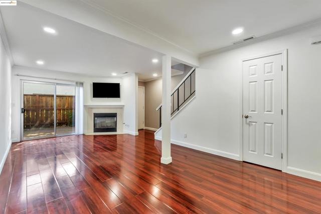 5333 Park Highlands Blvd, Concord CA: https://media.crmls.org/mediaz/433c4aae-bfc1-420e-91cd-149f49b6fb40.jpg