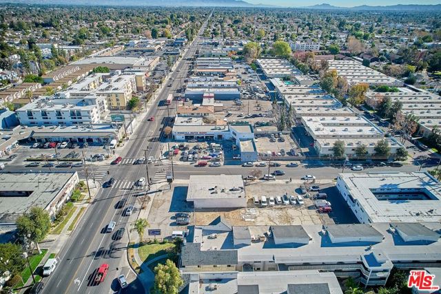 Image 16 of 18 For 20304 Saticoy Street