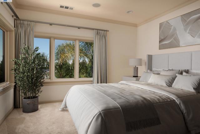 44506 Vista Grande Court, Fremont CA: https://media.crmls.org/mediaz/433eca6f-f436-442e-a94a-9e9aded317f8.jpg