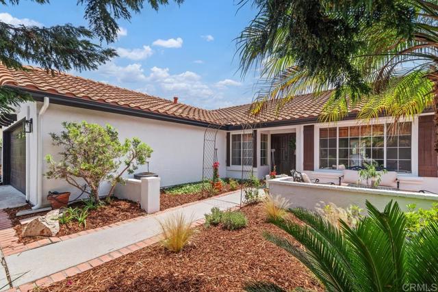 2663 Sutter St, Carlsbad CA: https://media.crmls.org/mediaz/433f204e-0f60-490b-87b3-15a937218672.jpg
