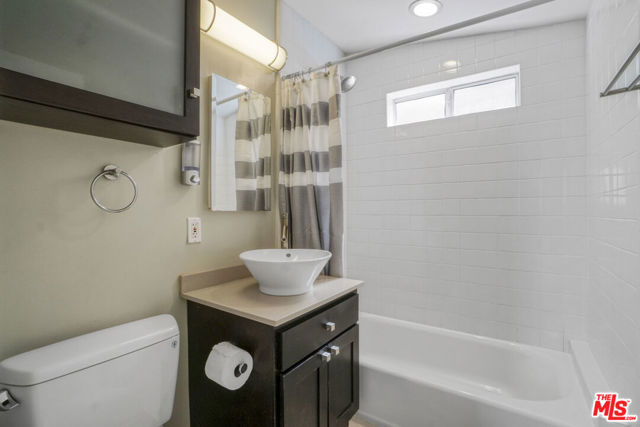 2404 Ocean Park Boulevard, Santa Monica CA: https://media.crmls.org/mediaz/433f5725-c19f-4f27-b09a-a0a831e211a3.jpg