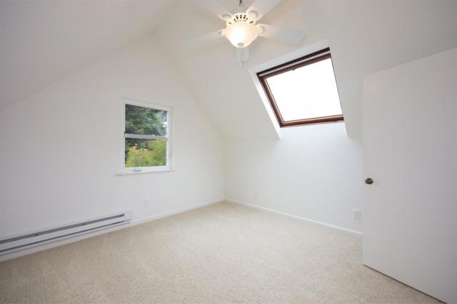 900 Franklin Street, Montara CA: https://media.crmls.org/mediaz/4340809c-b1e1-4338-a848-cef5d6ef4d68.jpg