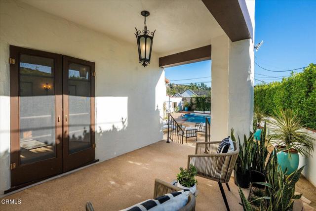 Detail Gallery Image 15 of 69 For 1110 E Mountain St, Glendale,  CA 91207 - 4 Beds | 3 Baths