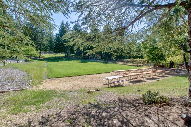 18467 Las Cumbres Road, Los Gatos CA: https://media.crmls.org/mediaz/43424036-bceb-46af-a214-2ccfff74dac6.jpg
