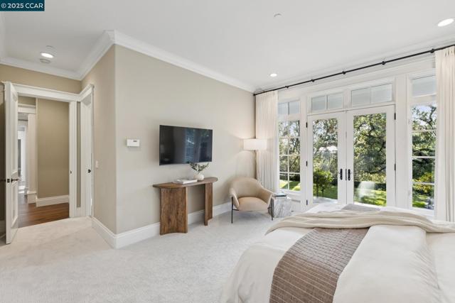 3656 Old Blackhawk Rd, Danville CA: https://media.crmls.org/mediaz/4342afe2-752b-44ce-8dad-5bd229c83a5a.jpg