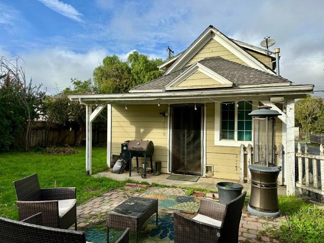 Image 3 of 27 For 406 Rose Avenue
