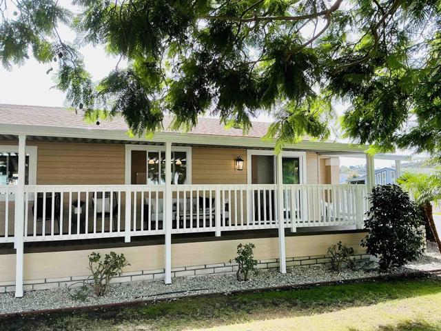 3445 Don Ortega Drive, Carlsbad CA: https://media.crmls.org/mediaz/4344421a-ee0e-4ac3-9a90-1ce1c9acf16a.jpg