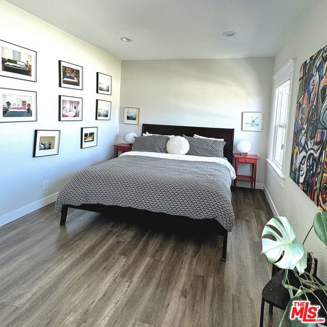 1319 12th Avenue, Los Angeles CA: https://media.crmls.org/mediaz/43448318-e9a5-4124-96b7-ab2b66fe8926.jpg