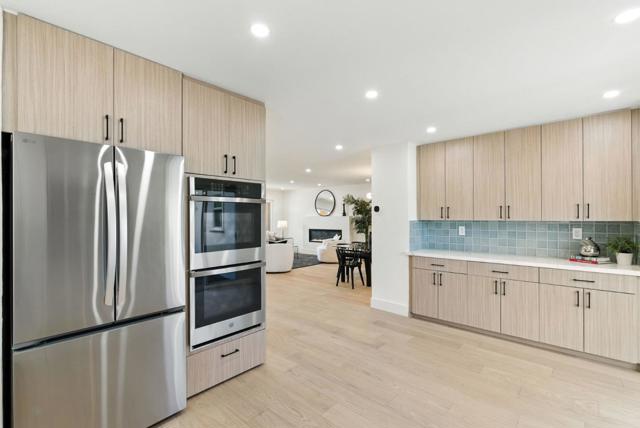 731 Valota Road, Redwood City CA: https://media.crmls.org/mediaz/4344b934-70a8-43fe-81b9-55da637cf03e.jpg