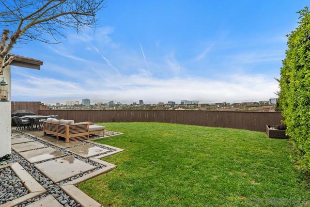 4328 Huggins St, San Diego CA: https://media.crmls.org/mediaz/4344e85a-da21-4611-93f7-8678fa957fcd.jpg