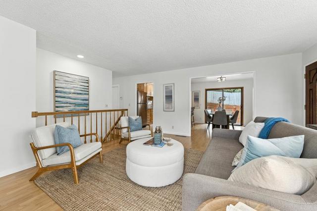 1527 Terra Nova Boulevard, Pacifica CA: https://media.crmls.org/mediaz/434519c9-29f5-4dfe-b236-ed8c3e12936c.jpg