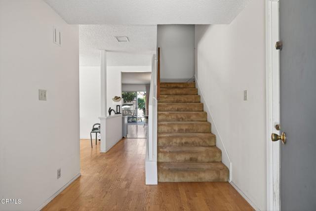 2833 Sailor Avenue, Ventura CA: https://media.crmls.org/mediaz/43460669-a83f-47a1-b42c-d0896300d4ac.jpg