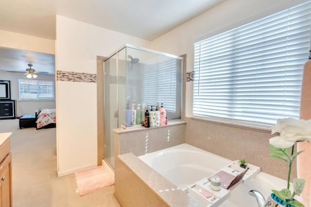 2385 N Mountainside Drive, Los Banos CA: https://media.crmls.org/mediaz/43462391-b3df-4490-9bc9-0fbf52f57bd5.jpg