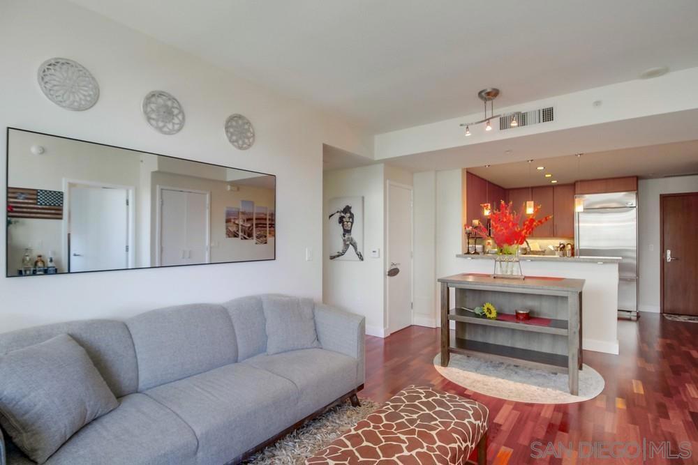 325 7th Ave - photo 11