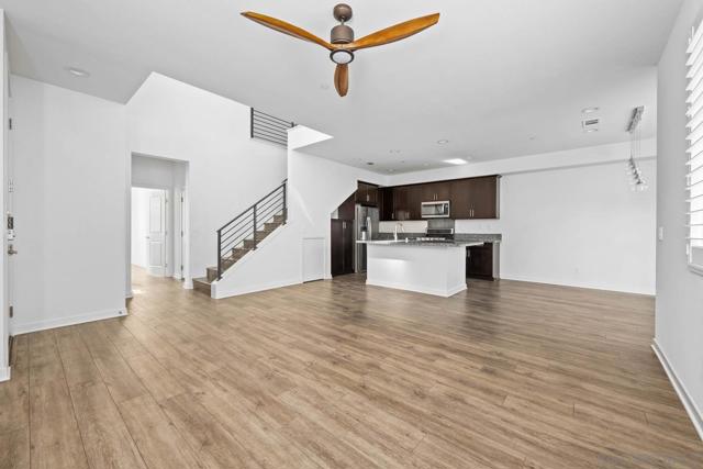 2053 Tango Loop, Chula Vista CA: https://media.crmls.org/mediaz/4348c03f-6848-450d-b2ea-d482c5da2209.jpg