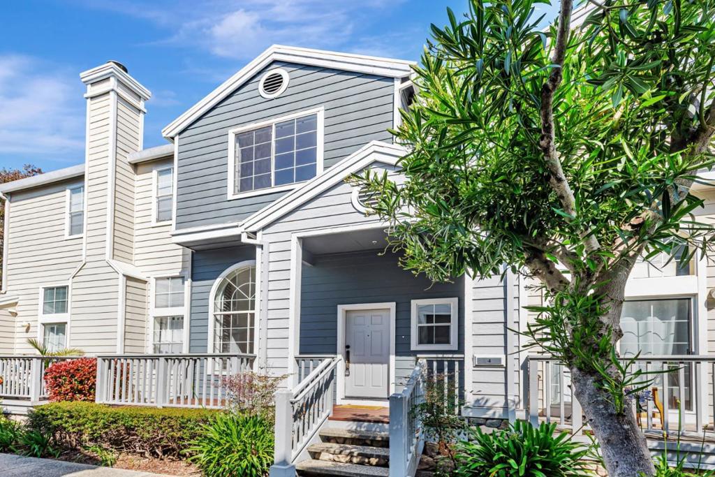4 Brigantine Lane