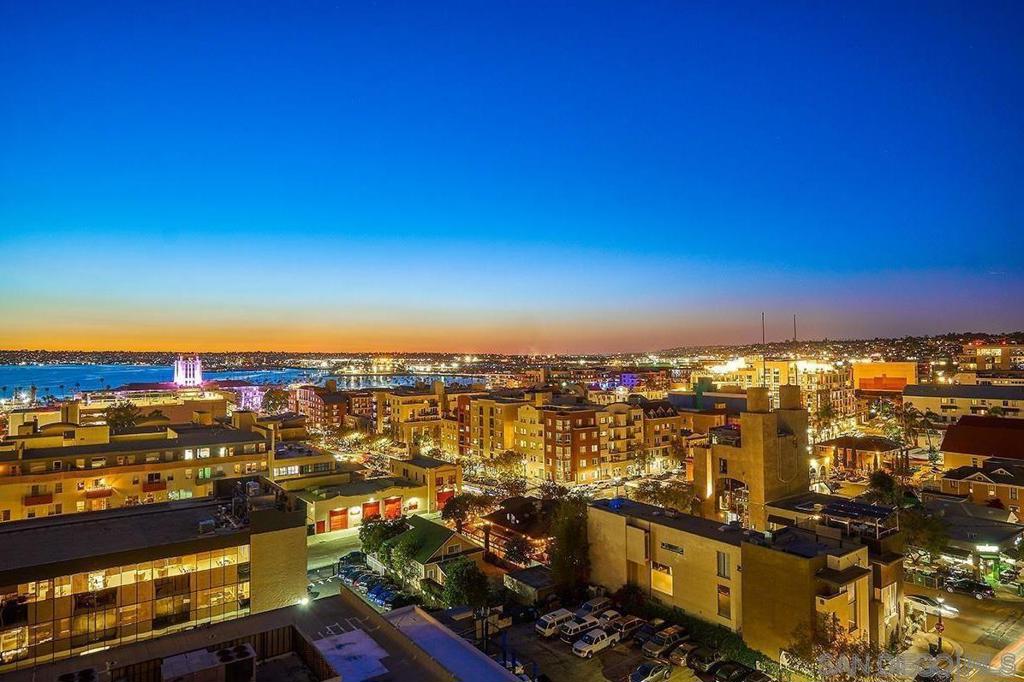 300 W Beech St #1003