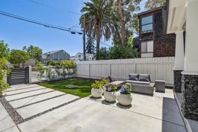 546 Oxford Avenue, Palo Alto CA: https://media.crmls.org/mediaz/434b9345-c280-461b-8fb9-bdecf2ac5d2a.jpg
