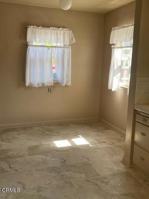 206 S Pacific Avenue, Ventura CA: https://media.crmls.org/mediaz/434c7a9a-230f-4dc0-981d-5b1758e47276.jpg