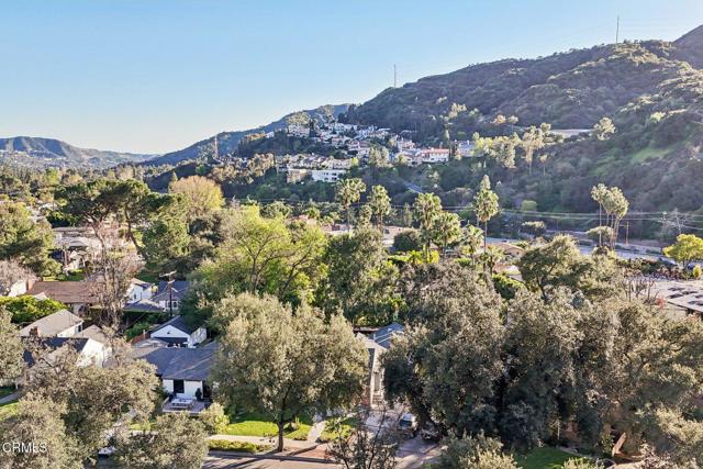 Detail Gallery Image 36 of 37 For 1255 Oak Circle Dr, Glendale,  CA 91208 - 3 Beds | 2 Baths