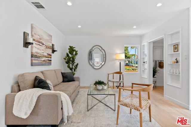 2671 Federal Avenue, Los Angeles CA: https://media.crmls.org/mediaz/434f93b5-4bf6-4793-a64c-683ff5d4503e.jpg