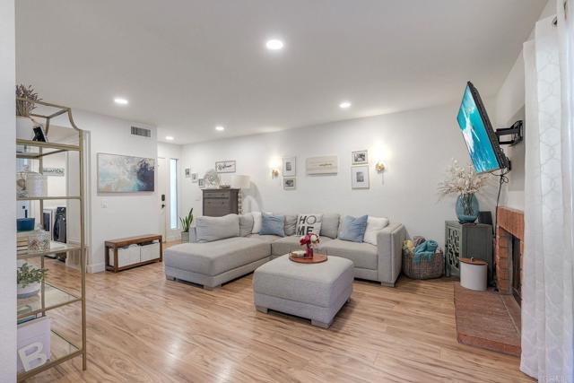 Detail Gallery Image 7 of 30 For 1056 Grape St, San Marcos,  CA 92069 - 2 Beds | 2 Baths