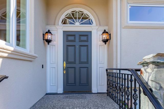 1110 Trinity Drive, Menlo Park CA: https://media.crmls.org/mediaz/435065ee-658c-4251-b2b7-dc6fcbf93f03.jpg