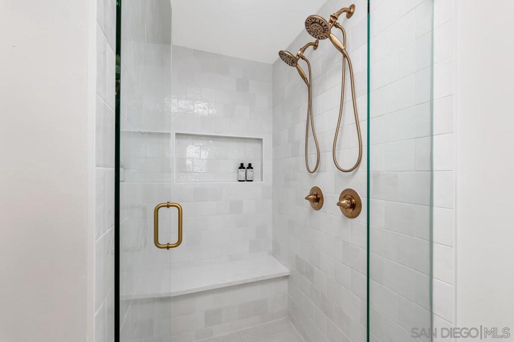 16519 Gabarda Rd. - photo 19
