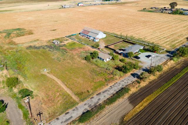6200 Frye Lane, Hollister CA: https://media.crmls.org/mediaz/43508c1b-c82d-47ad-9a01-3c4d5ef44631.jpg