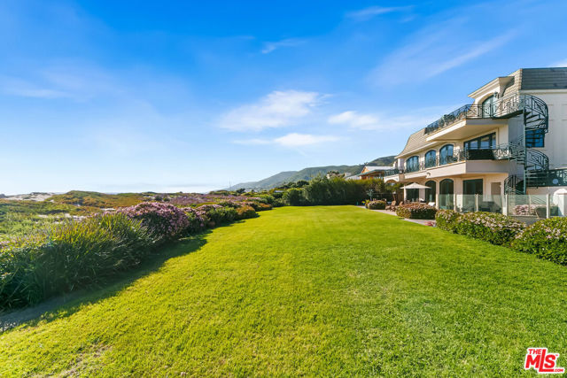 0 Broad Beach Road, Malibu CA: https://media.crmls.org/mediaz/4352efd1-f519-4d7e-ab26-532551d2f7e5.jpg
