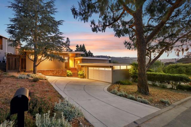 607 Dartmouth Avenue, San Carlos CA: https://media.crmls.org/mediaz/43539feb-d699-43e9-8bcf-0f55a61370f7.jpg