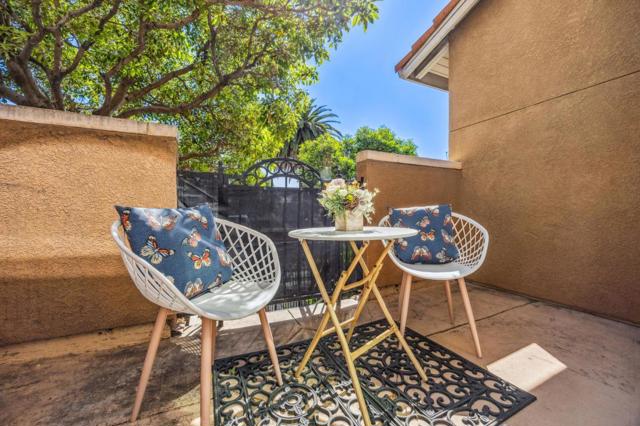 401 S Norfolk Street, San Mateo CA: https://media.crmls.org/mediaz/4353c098-dd63-47e6-8d43-65e60d9a5137.jpg