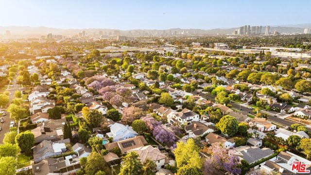 3267 Colby Avenue, Los Angeles CA: https://media.crmls.org/mediaz/435553e2-ccd7-4051-b3e6-766e623c6427.jpg