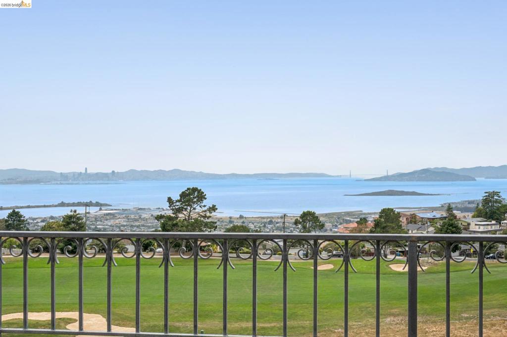 MLS #41139426 image #42