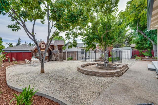 10656 Larry Way, Cupertino CA: https://media.crmls.org/mediaz/43562f6d-0082-4618-8f67-15d252f3999a.jpg