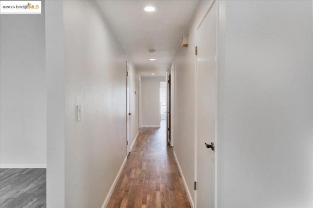 1610 Lawrence Rd, Danville CA: https://media.crmls.org/mediaz/43567d63-f3e7-42a0-b906-58a542d1b211.jpg