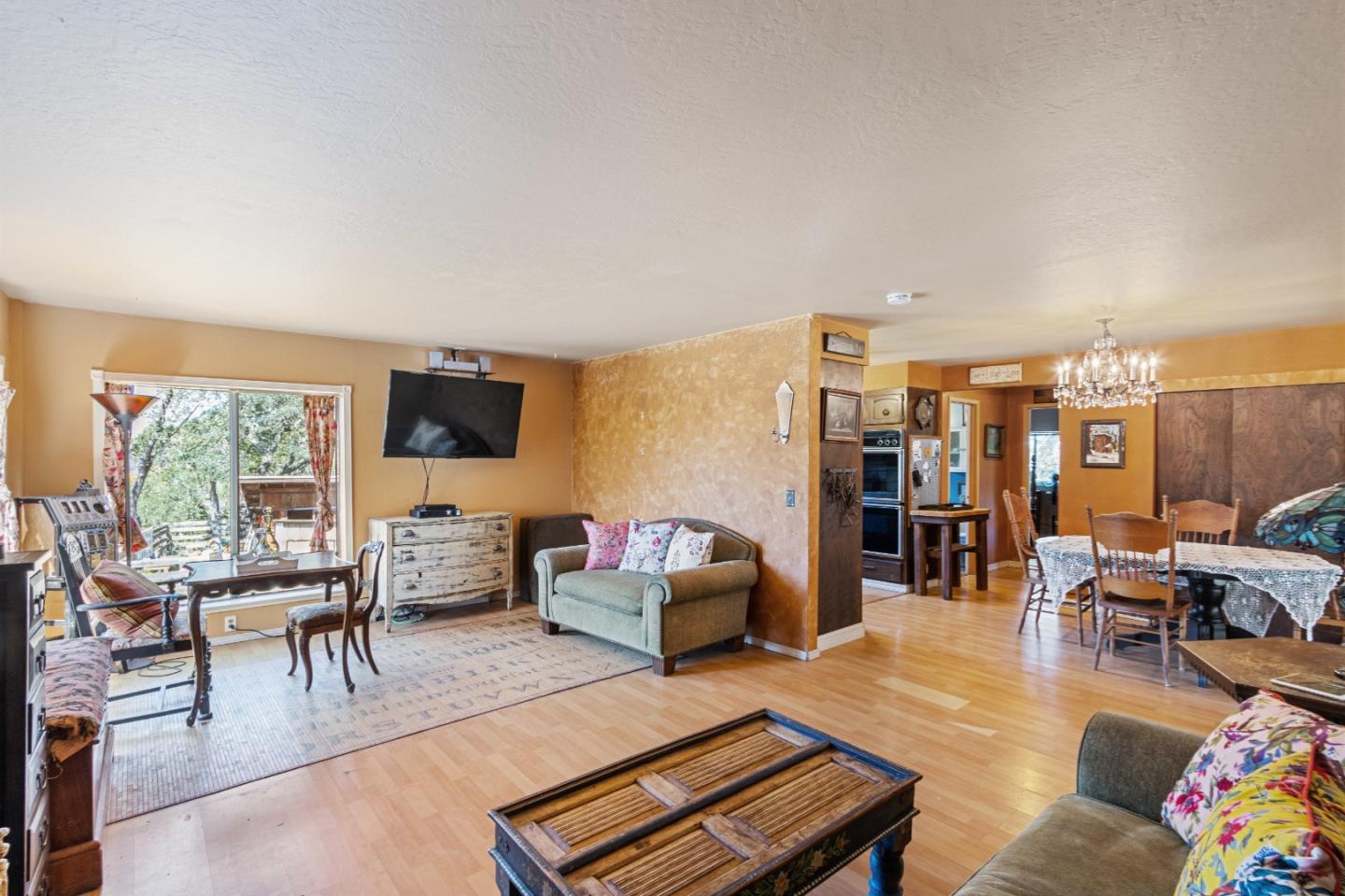 17465 Chesbro Lake Drive, Morgan Hill CA: https://media.crmls.org/mediaz/43570610-8841-42da-9e17-ec0e7d2d9e2e