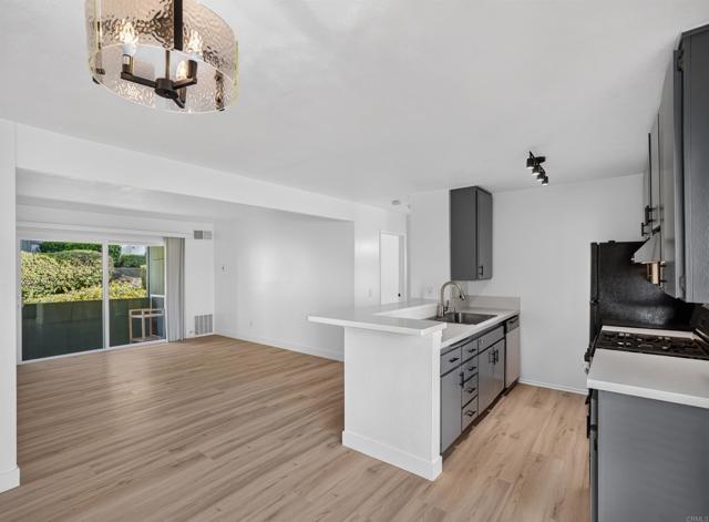 15408 La Mirada Boulevard, CC101 photo 5