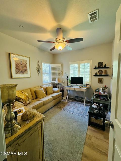 4759 Via Altamira, Newbury Park CA: https://media.crmls.org/mediaz/43593a62-b52f-4cf5-8974-487a29bb469e.jpg