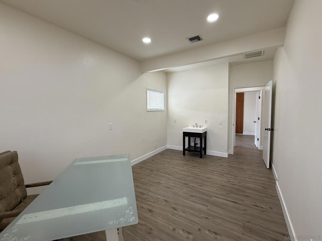 MLS #250033249SD image #20