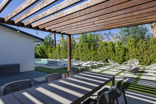 3095 N Chuperosa Road, Palm Springs CA: https://media.crmls.org/mediaz/4359714a-8af4-45c0-b137-4d6afe2bb923.jpg