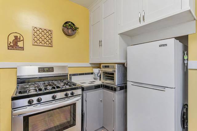 30 W Lake Avenue, Watsonville CA: https://media.crmls.org/mediaz/435a48c9-0c38-401f-8574-23b734a7ff2f.jpg