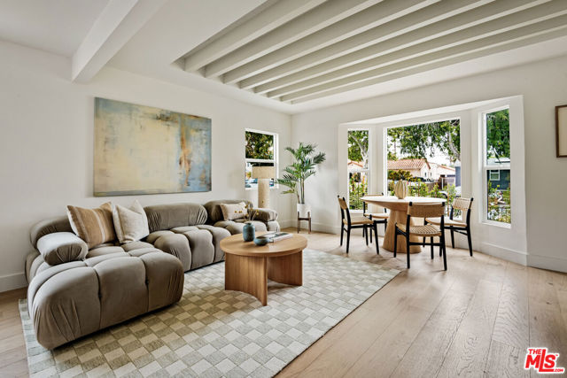 11840 Juniette Street, Culver City CA: https://media.crmls.org/mediaz/435b3f41-d598-4bfd-a7a9-26bb5ce98ec8.jpg
