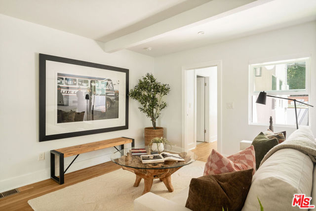 1414 N Coronado Terrace, Los Angeles CA: https://media.crmls.org/mediaz/435c7148-37a5-4411-bd38-be65206d65a6.jpg