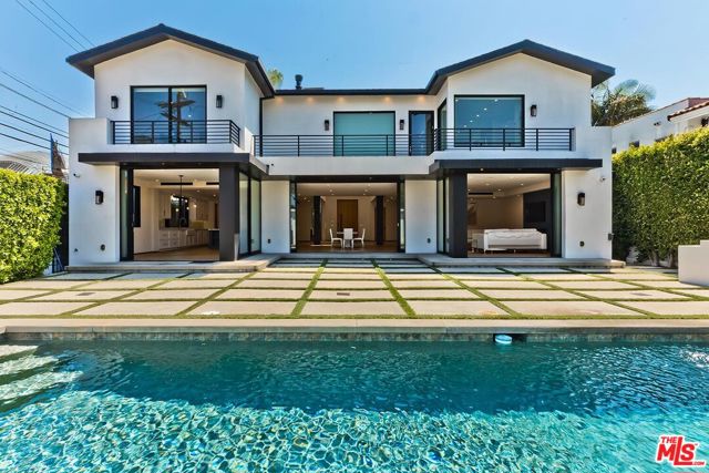6115 W 6th Street, Los Angeles CA: https://media.crmls.org/mediaz/435cc729-e6e6-42b0-b0cc-fc41bfac4f1d.jpg