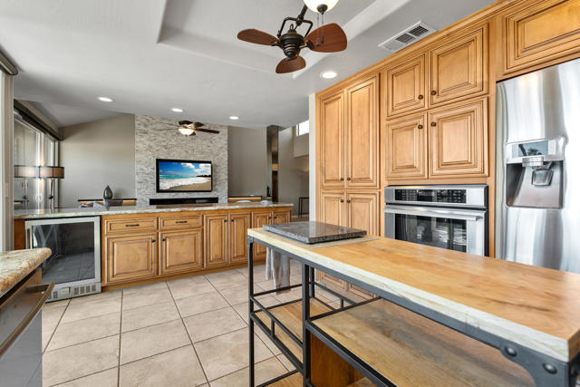 272 Tolosa Circle, Palm Desert, CA 92260