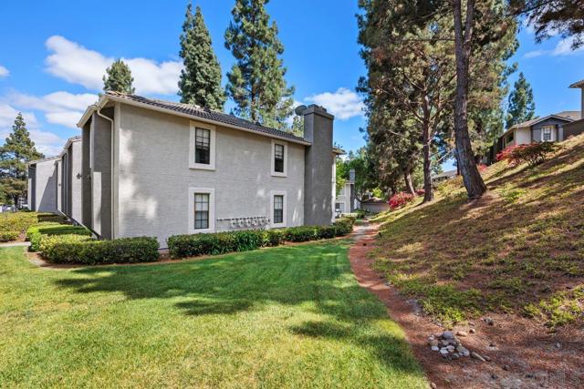 15048 Avenida Venusto, San Diego CA: https://media.crmls.org/mediaz/435d882b-c573-488f-a2ef-1861218aa275.jpg