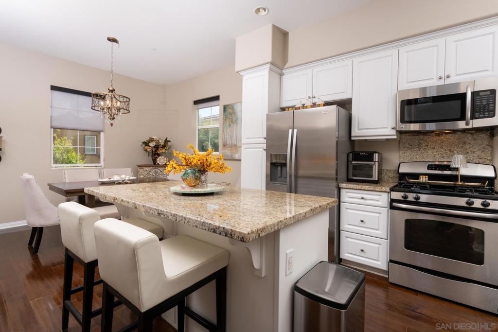 1553 Chert Dr - photo 4