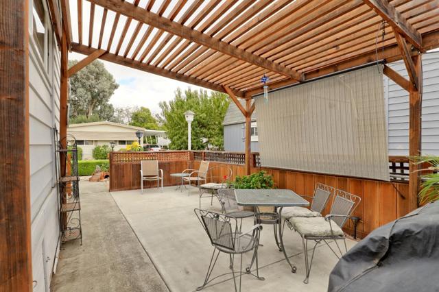 92 Melody Lane, Morgan Hill CA: https://media.crmls.org/mediaz/435eaac1-b037-4fab-84f5-69ac3dc1152a.jpg